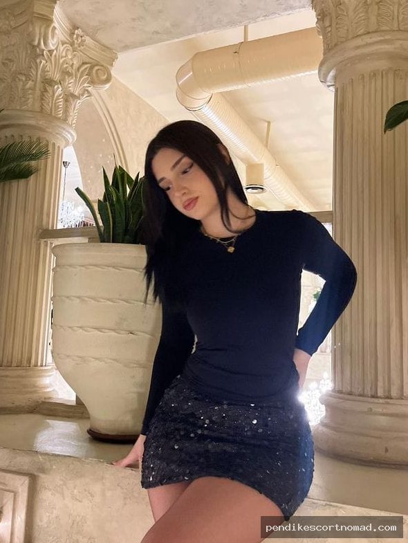 Ballıca genç escort bayan ve dinamik stil