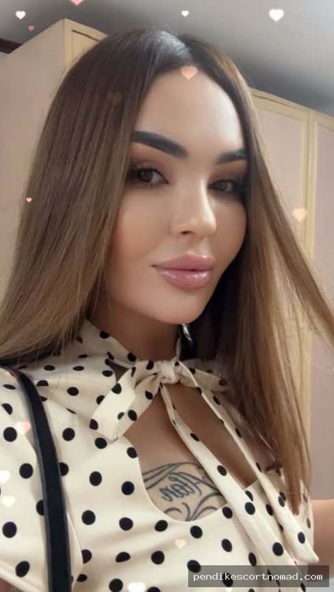 Esenyalı Kazak escort bayan: kültürel dokunuşlar